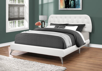 Bed - Queen Size / White Leather-Look With Chrome Legs - I 5983Q