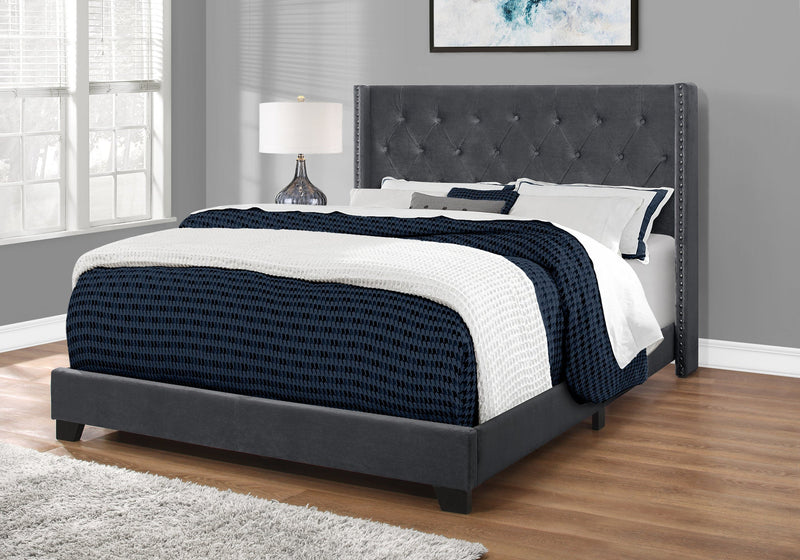 Bed - Queen Size / Dark Grey Velvet With Chrome Trim - I 5986Q