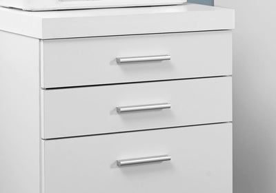 Filing Cabinet - 3 Drawer / White On Castors - I 7048