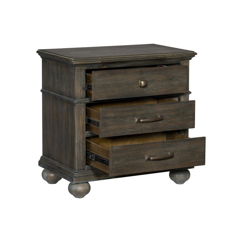 3 Drawers Nightstand