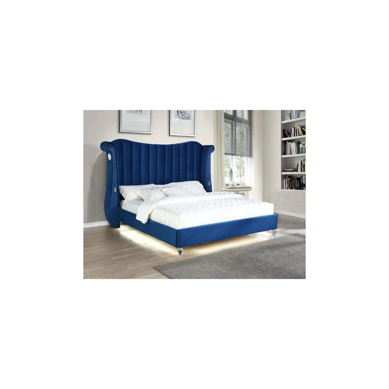 Tulip Blue Velvet Platform Bed - ME-525BU-Q